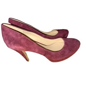 Violet and Red Burgundy Seude Round Toe Heels